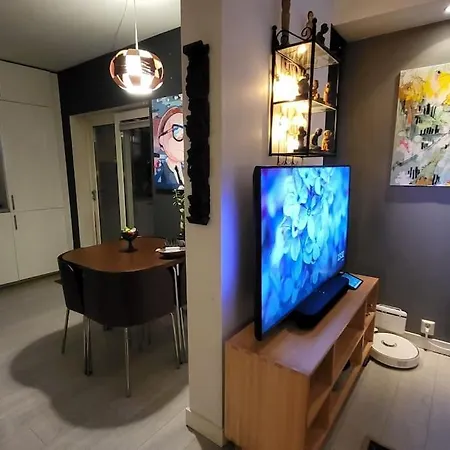 Superb And Central Place! Airb&b Favorite アパート