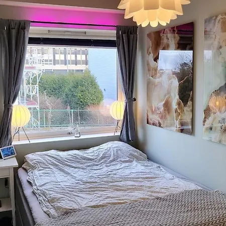 Superb And Central Place! Airb&b Favorite Μπέργκεν